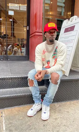 Offset wearing Sicko sweater