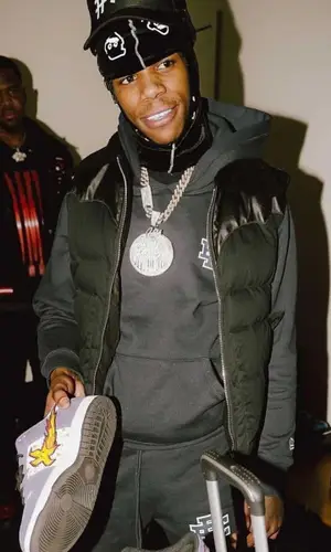 A Boogie Wit Da Hoodie wearing Kis Boy hat