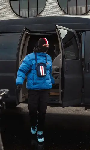 Obladaet’s Outfit in Nike Bag, Moncler Hat & Paris Saint-Germain (2021)