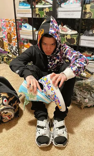 Lil Mosey wearing Balenciaga sandal