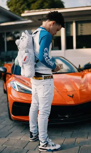 Lil Mosey wearing Off-White belt