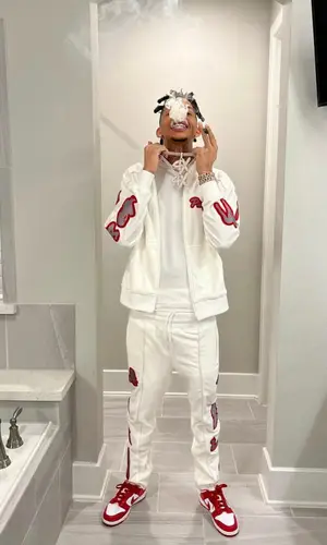 Stunna 4 Vegas wearing Supreme underwear