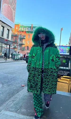 J Balvin’s Outfit in Louis Vuitton Jacket & Jordan Sneakers (2022)