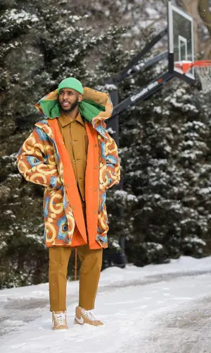 Chris Paul’s Outfit in Gucci Jacket, Tod's Pants & Nike Sneakers (2022)