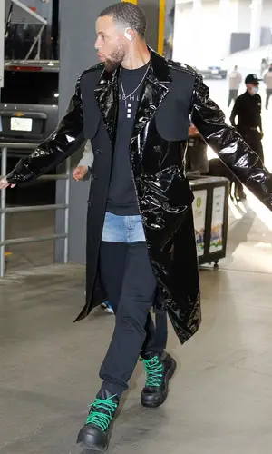 Stephen Curry wearing Bottega Veneta boots
