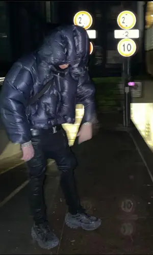 Yeat wearing Greedy Unit hat