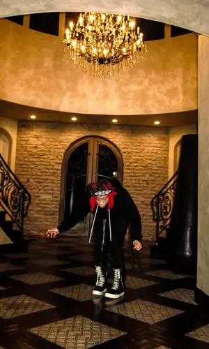 Trippie Redd’s Outfit in Rick Owens Jacket & Chrome Hearts Eyewear (2022)