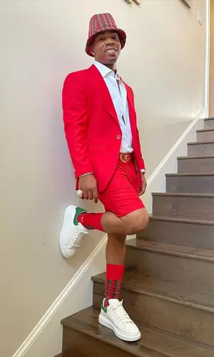 Plies wearing Gucci hat