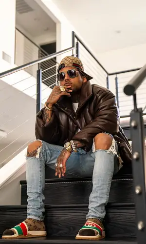 Kid Ink wearing Gucci sock