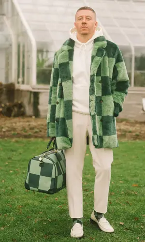 Macklemore wearing Bogey Boys sock