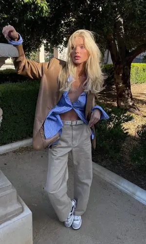 Elsa Hosk’s Outfit in New Balance Sneakers, Saint Laurent Belt & Manu Atelier Bag (2022)
