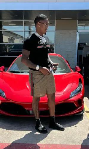 Cj So Smooth wearing Gucci sandal