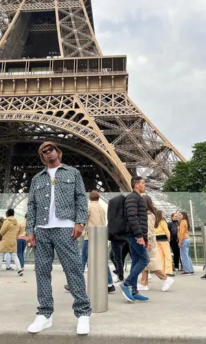 Joey Badass’ Outfit in Lanvin Jacket, Nike Sneakers & Kuboraum Eyewear (2022)