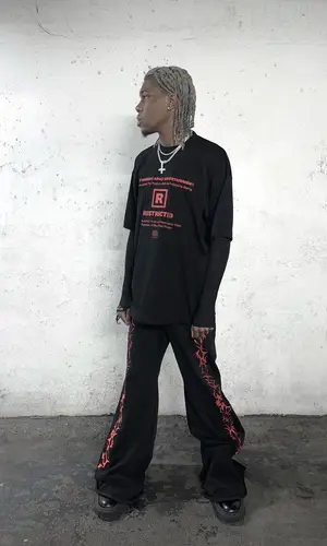 Destroy Lonely’s Outfit in Vetements T-Shirt, Rick Owens Top & Balenciaga Boots (2022)