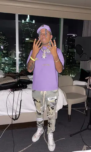 Rarri wearing Thrt Denim jeans