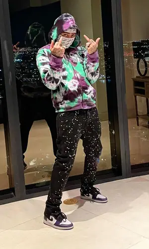 Sunny 2point0 wearing Nike sneakers