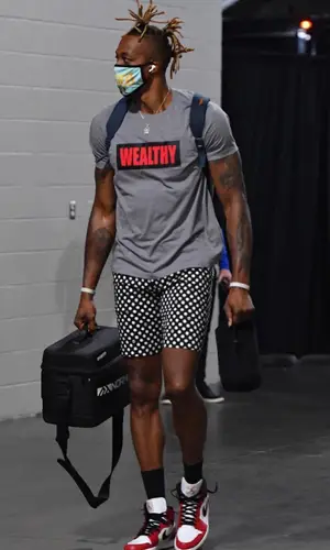 Dwight Howard wearing The Wealthy Brand t-shirt