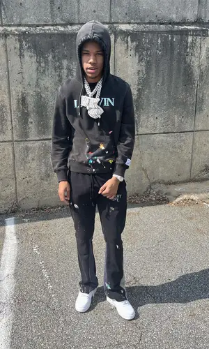 Nardo Wick wearing Nike sneakers