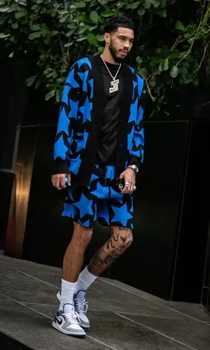 Jayson Tatum’s Outfit in Keiser Clark Sweater & Jordan Sneakers (2022)
