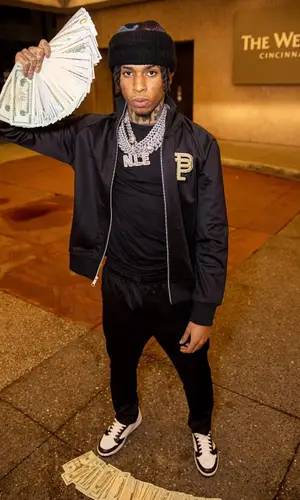 NLE Choppa wearing De Chief other