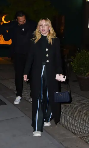 Sydney Sweeney wearing Tory Burch pants