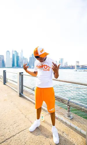TJ Porter wearing Nike sneakers
