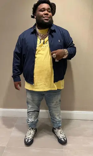 Rod Wave wearing Gucci cap
