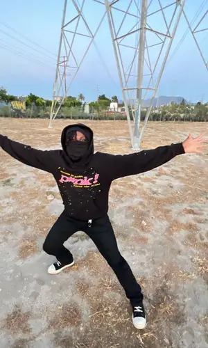 sgpwes wearing Alyx jeans