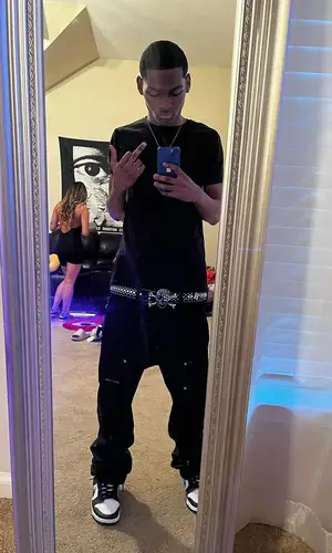 Yvngxchris’ Outfit in Alyx Pants, Nike Sneakers & B.B. Simon Belt (2022)