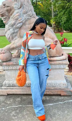 Jayda Wayda wearing Pretty Little Thing jeans