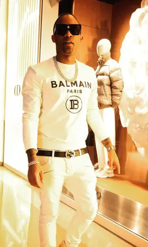 NatStar wearing Balmain sweatshirt