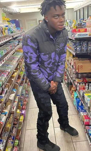 SSGKobe wearing Psychworld jacket
