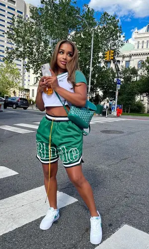 Dream Doll’s Outfit in Rhude Shorts, Nike Sneakers & Goyard Bag (2022)