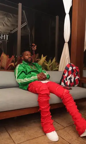 Floyd Mayweather wearing Guapi jeans