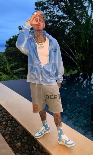 Millyz’s Outfit in Gallery Dept. Hoodie & Bape Socks (2022)