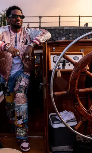 Fabolous wearing Shay Xclusive jeans