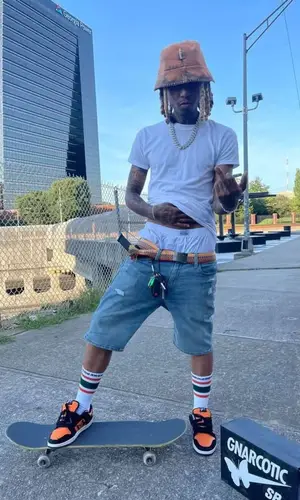 Lil Gnar wearing Lanvin belt