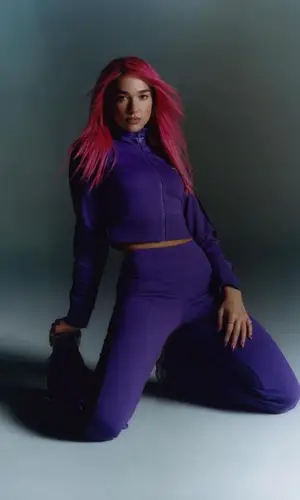 Dua Lipa wearing Puma sneakers