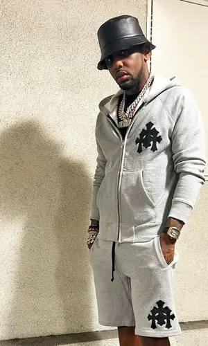 Fabolous wearing Chrome Hearts hoody