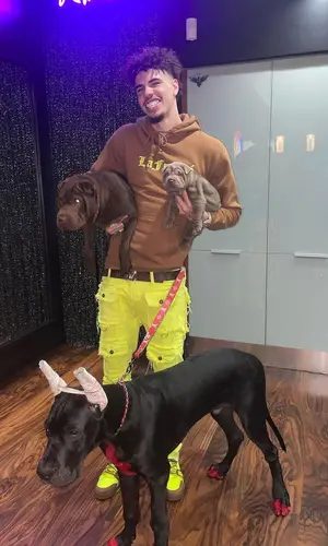 LaMelo Ball’s Outfit in Valabasas Pants & Louis Vuitton Belt (2022)