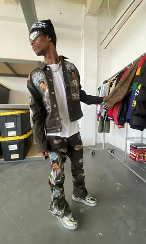 Yvngxchris’ Outfit in Who Decides War Jacket, Louis Vuitton Sneakers & Barriers (2022)