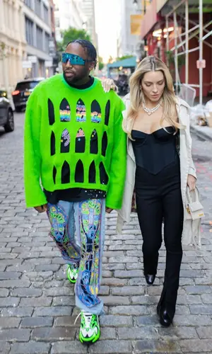 CEO Slow wearing Who Decides War jeans