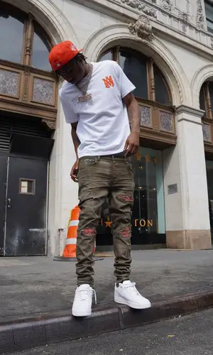 Eli Fross wearing Amiri t-shirt