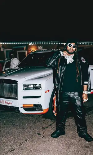 Icewear Vezzo wearing Heron Preston hat