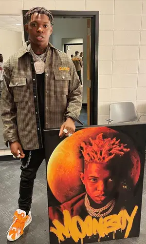 Yung Bleu’s Outfit in Amiri Shirt & Lanvin Sneakers (2022)