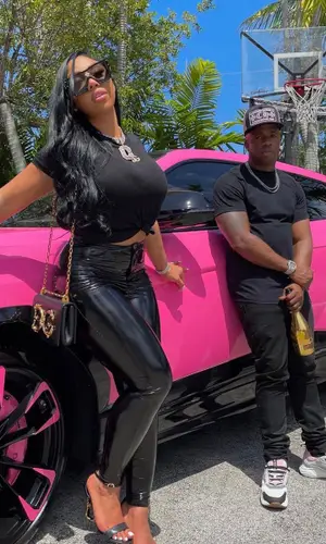 Yo Gotti’s Outfit in Amiri Jeans, Dior Sneakers & Chrome Hearts Cap (2022)