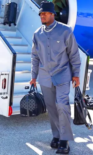 JuJu wearing Louis Vuitton bag