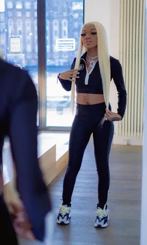 GloRilla’s Outfit in Gucci Top, Yeezy Sneakers & Palace (2022)