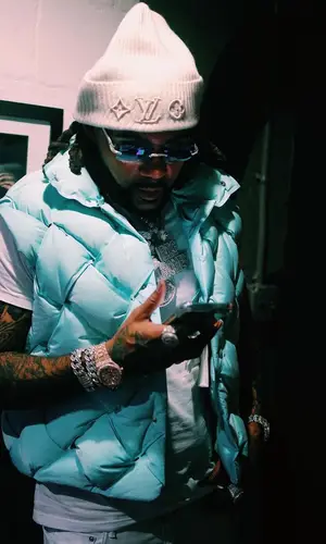 Money Man wearing Cartier eyewear