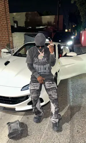 Real Boston Richey’s Outfit in Givenchy T-Shirt, Who Decides War Jeans & Balenciaga Sneakers (2022)